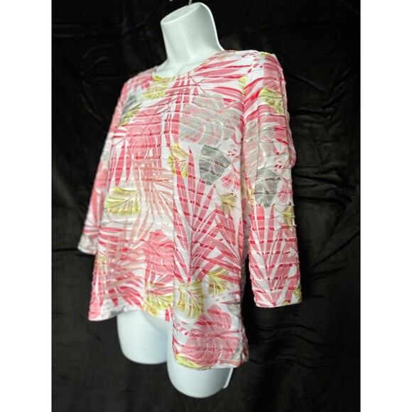 C.D. Petites, pink, gray & yellow  tropical print, 3/4 sleeve top Size PM - Picture 2 of 4